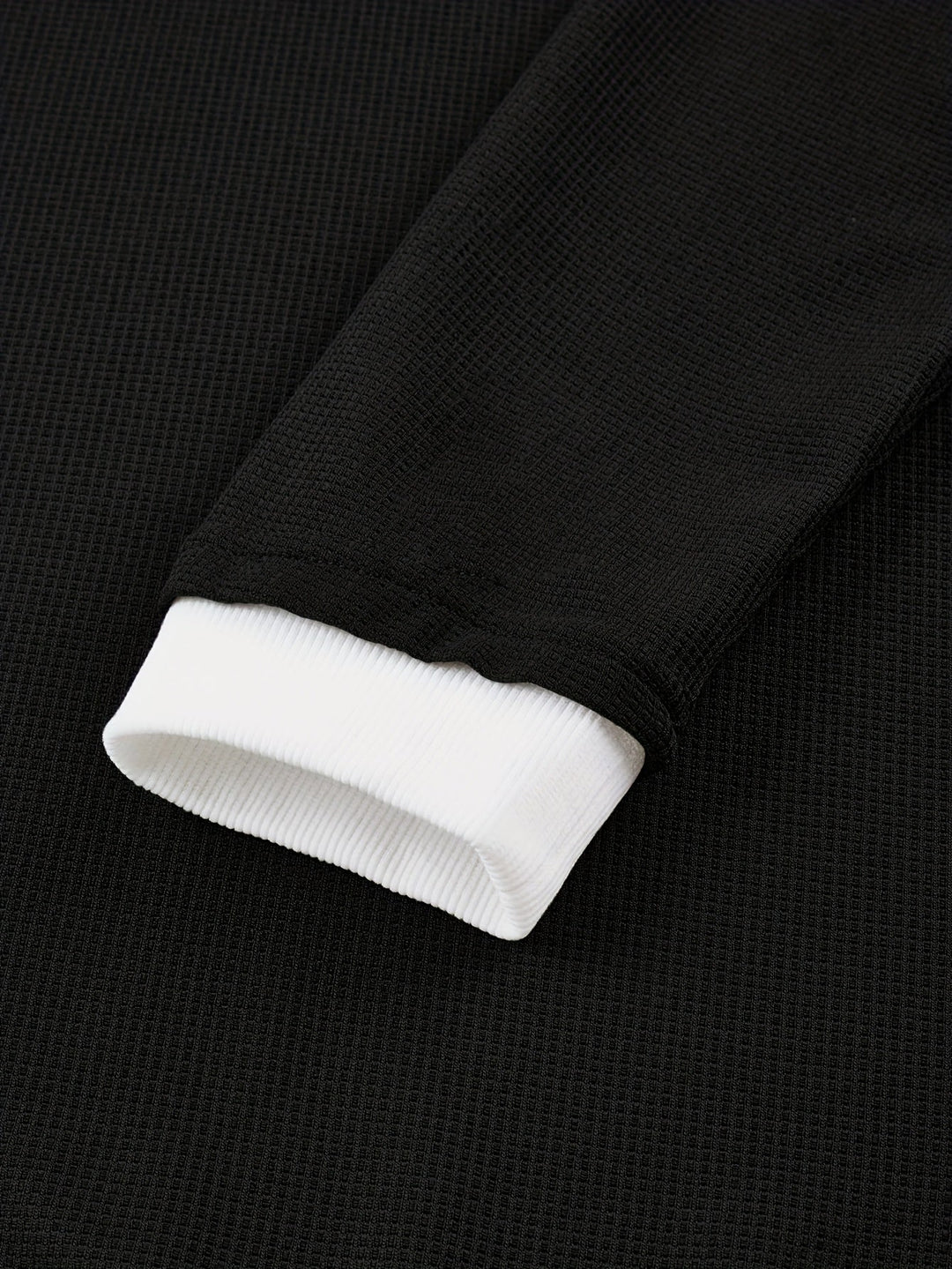 TEXTURED COLOURBLOCK POLO FOR MEN