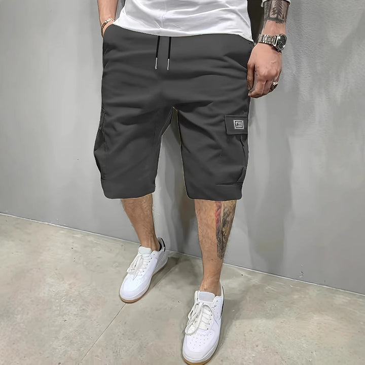 STRAIGHT LEG CARGO SHORTS FOR MEN