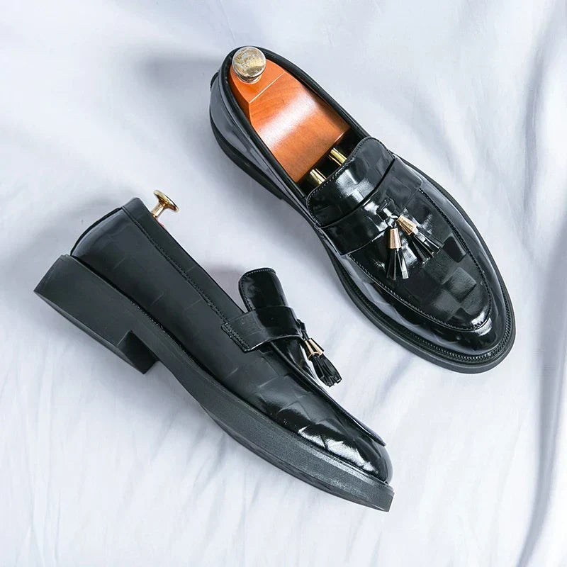 CLASSIC TASSEL LOAFERS FOR MEN