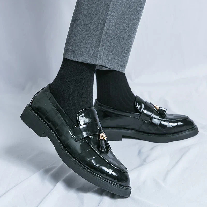CLASSIC TASSEL LOAFERS FOR MEN