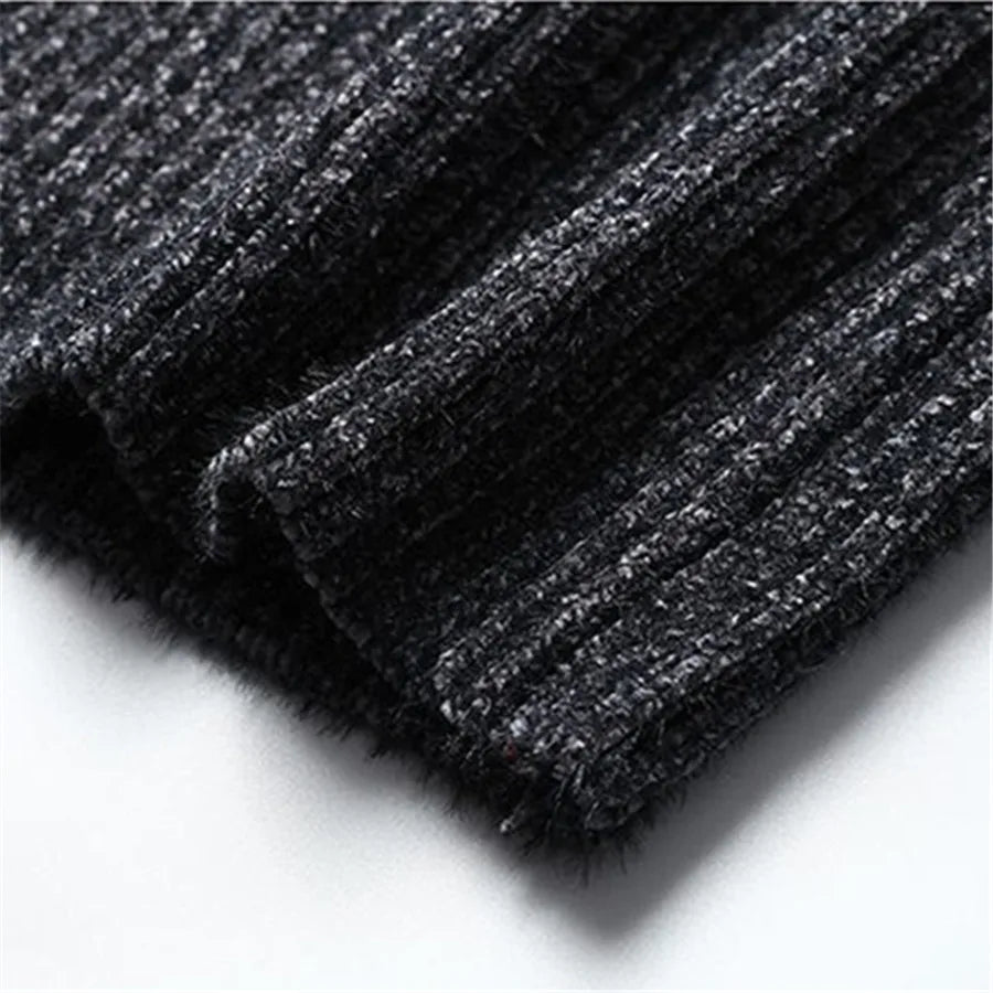 ROLLED COLLAR PULLOVER FOR MEN