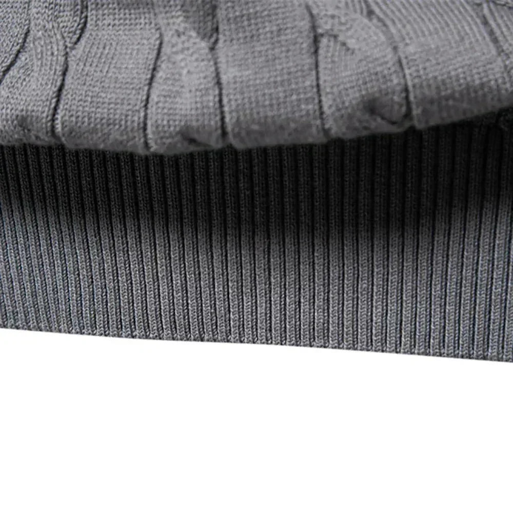 TEXTURED CABLE SWEATER FOR MEN