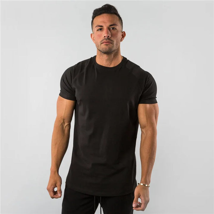 FITTED PERFORMANCE T-SHIRT FOR MEN