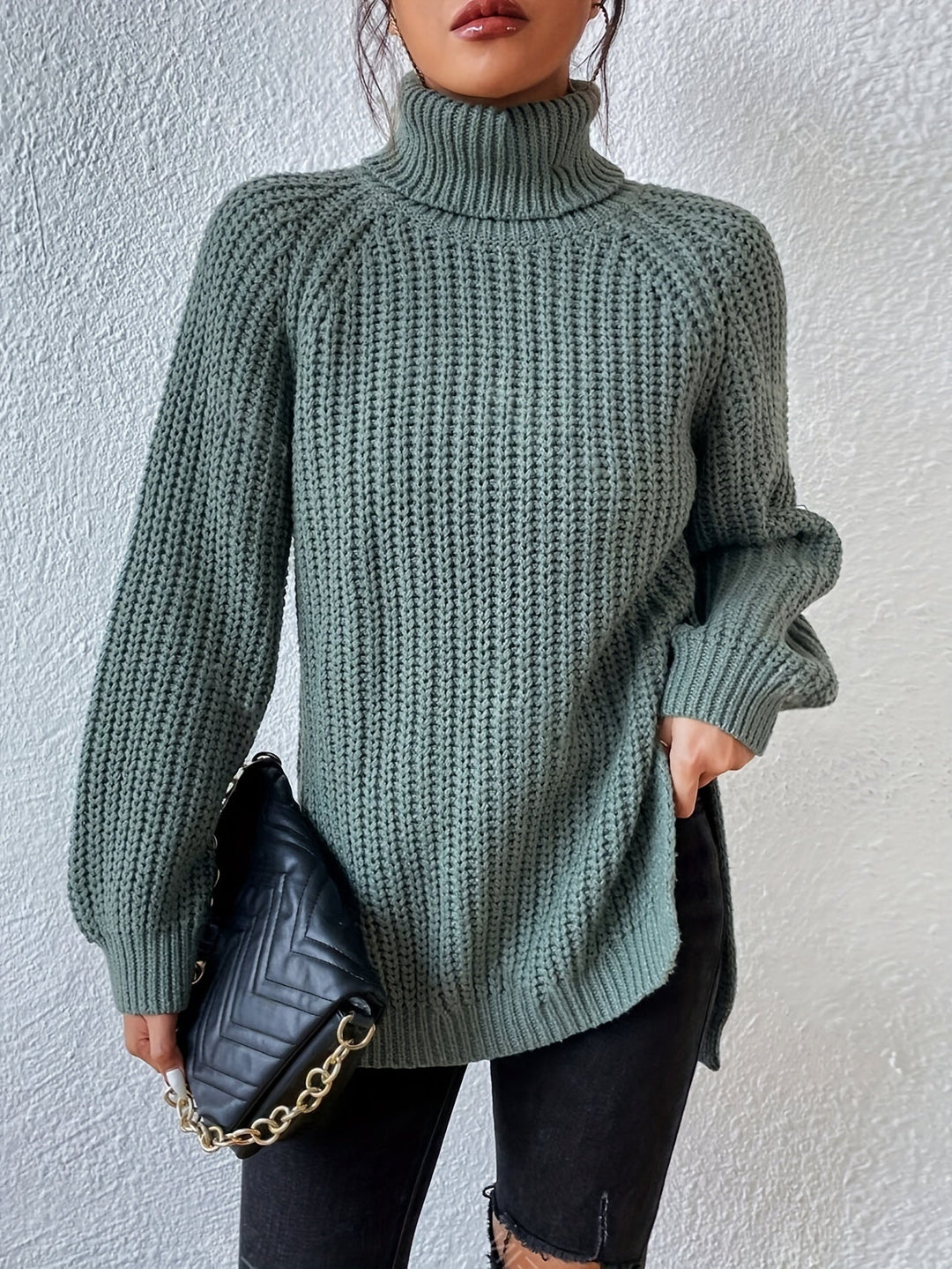 BEAUMONT NICE | SWEAT À COL HAUT ET HEM DÉCOUPÉ POUR FEMMES