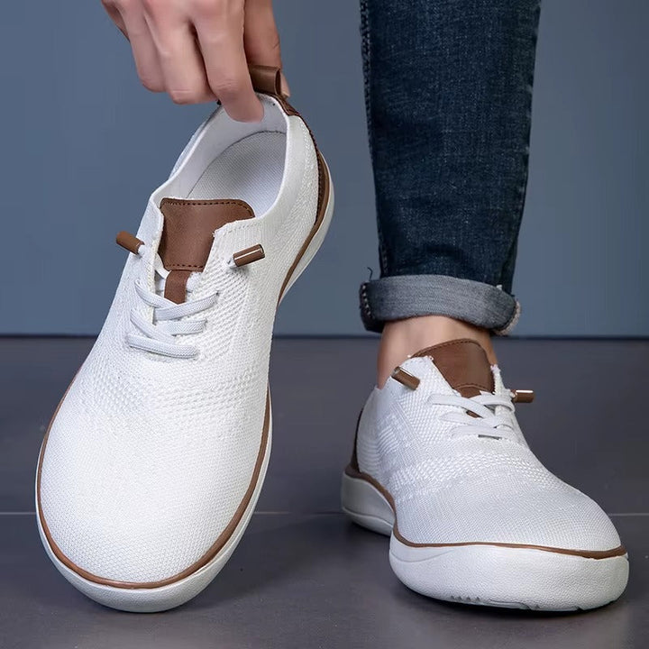 EXTRA WIDE WALKING SHOES FOR MEN
