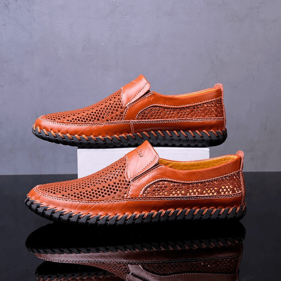 BREATHABLE SLIP-ON SHOES FOR MEN